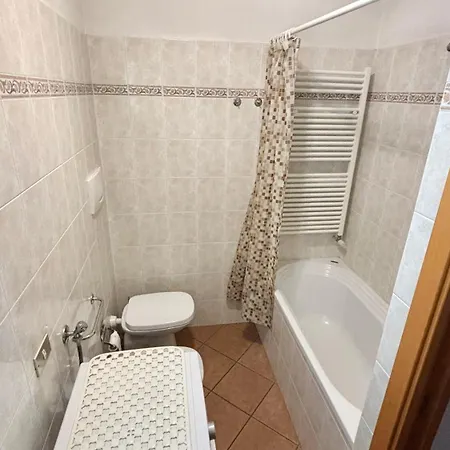 Appartamento Nigritella - 2Br - Piano Terra Rialzato - Centrale, A 650Mt Da Bormio Terme - Parking *