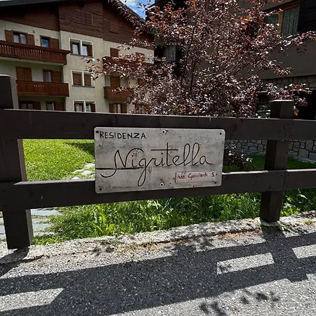 Lägenhet Appartamento Nigritella - 2Br - Piano Terra Rialzato - Centrale, A 650Mt Da Bormio Terme - Parking